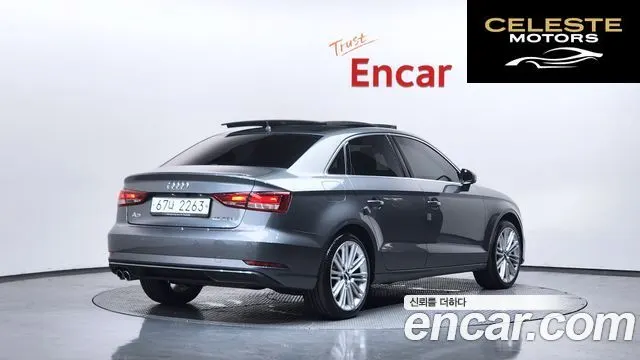 AUDI A3 40 TFSI 2018 — photo 2 sur 36