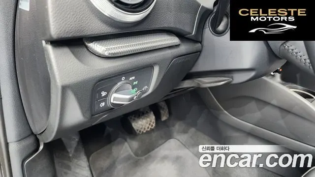 AUDI A3 40 TFSI 2018 — photo 27 sur 36