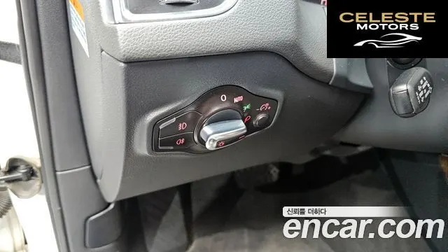 AUDI Q5 2.0 TDI Quattro Dynamic 2010 — photo 17 sur 20