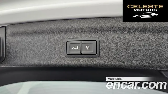AUDI Q3 (F3) 35 TDI Premium 2025 — photo 23 sur 32