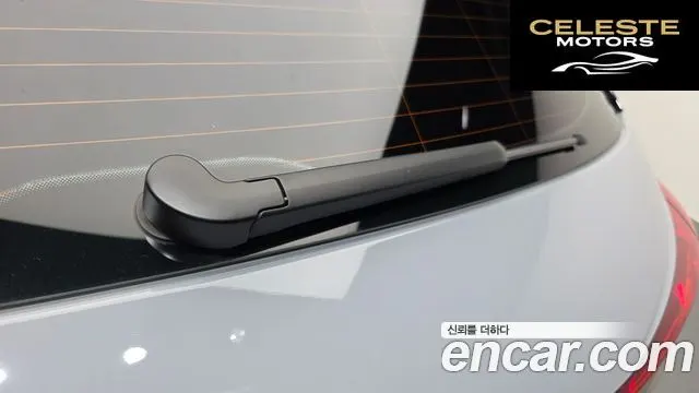 AUDI Q4 e-(F4) 40 Premium 2022 — photo 33 sur 34