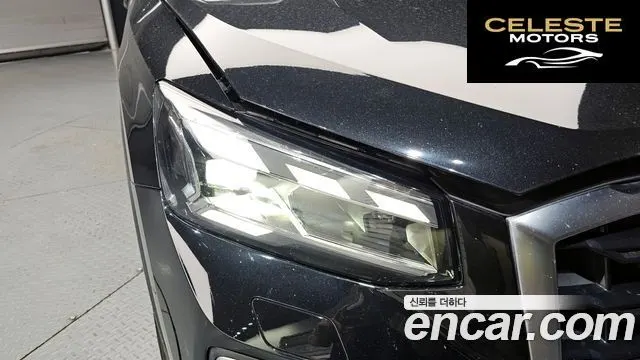 AUDI Q2 35 TDI Premium 2023 — photo 8 sur 31