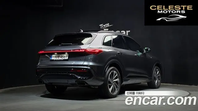 AUDI Q5 (80A) 45 TFSI Quattro S Line 2025 — photo 2 sur 36
