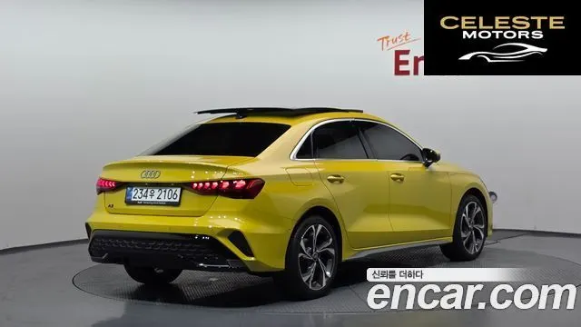 AUDI A3 (8Y) 40 TFSI Premium 2025 — photo 2 sur 39