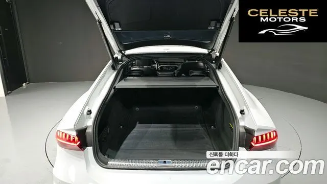 AUDI A7 (4K) 55 TFSI Quattro Premium 2021 — photo 31 sur 40