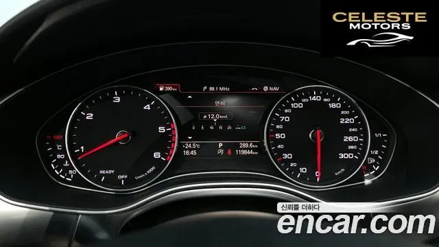 AUDI A6 35 TDI Premium 2018 — photo 11 sur 32