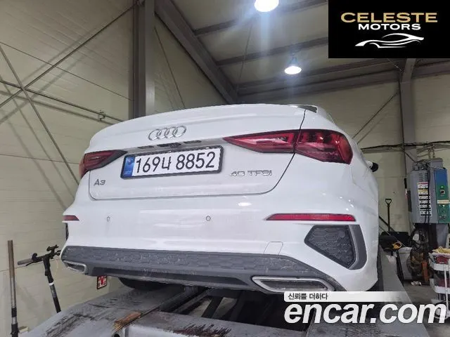 AUDI A3 (8Y) 40 TFSI Premium 2023 — photo 2 sur 8
