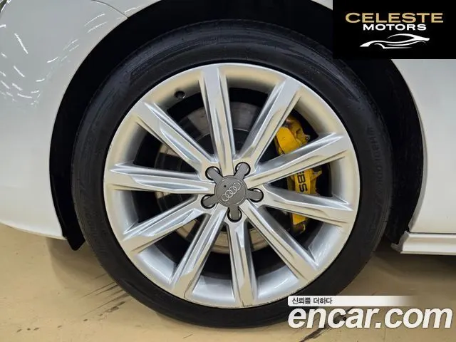 AUDI A7 3.0 TFSI Quattro Dynamic 2012 — photo 5 sur 26