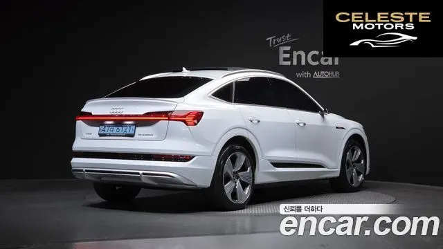 AUDI e-55 Quattro Sportback 2022 — photo 2 sur 20