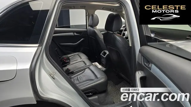 AUDI Q5 2.0 TDI Quattro 2012 — photo 12 sur 26