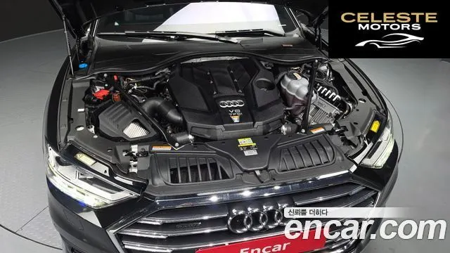 AUDI A8 (D5) 55 TFSI Quattro LWB 2021 — photo 6 sur 32