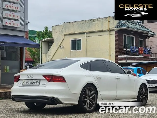 AUDI A7 3.0 TFSI Quattro 2013 — photo 8 sur 26