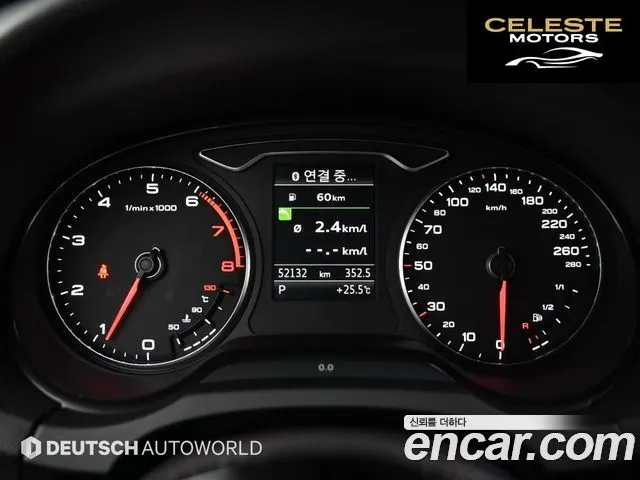 AUDI A3 35 TFSI Dynamic 2015 — photo 8 sur 26