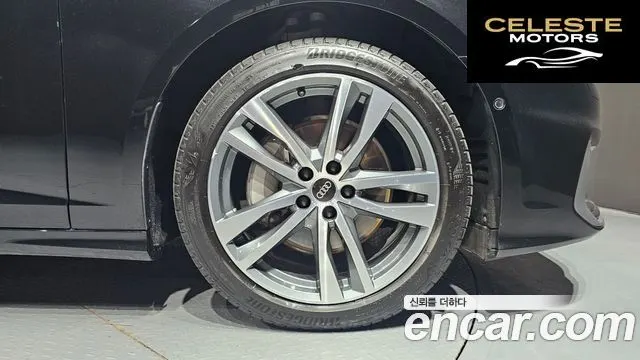 AUDI A6 (C8) 45 TFSI Premium 2022 — photo 7 sur 33