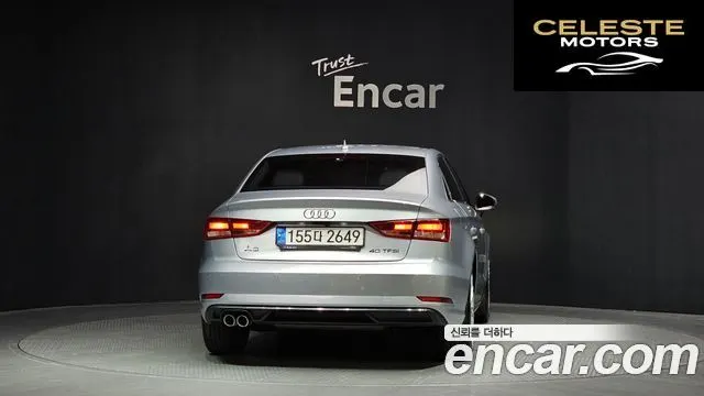 AUDI A3 40 TFSI 2018 — photo 4 sur 31