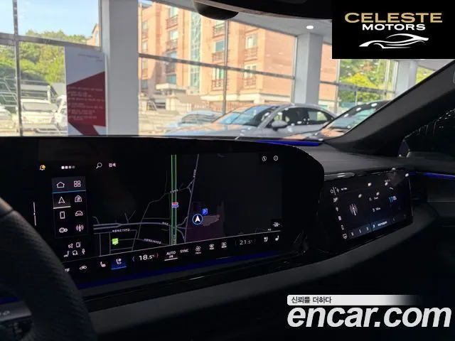 AUDI A5 (B10) 40 TFSI Quattro S Line Noir Edition 2025 — photo 12 sur 26