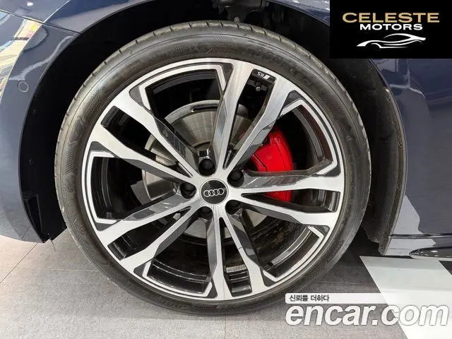 AUDI A5 (B10) 40 TFSI Quattro S Line Noir Edition 2025 — photo 5 sur 26