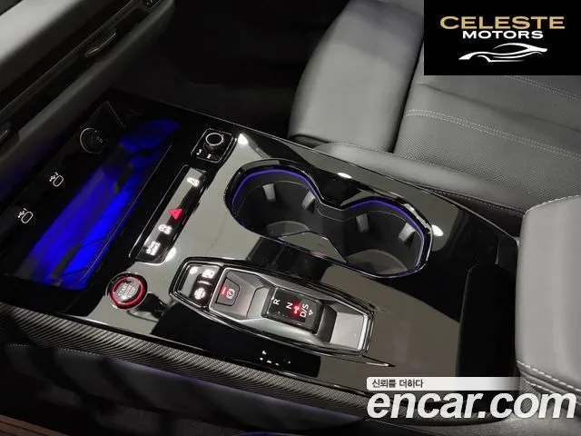 AUDI A5 (B10) 40 TFSI Quattro S Line Noir Edition 2025 — photo 9 sur 26