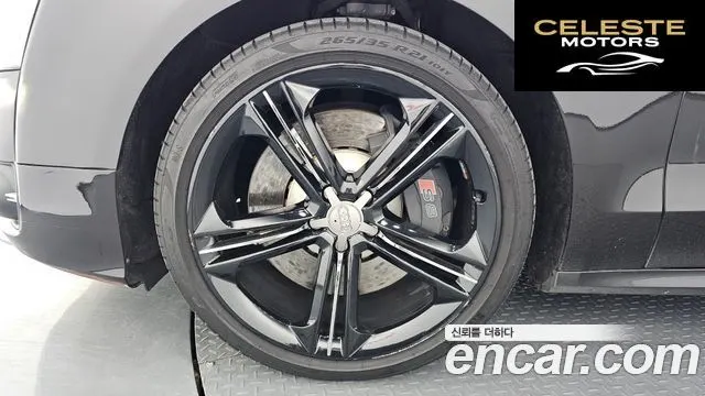 AUDI S8 4.0 TFSI Quattro 2014 — photo 5 sur 20