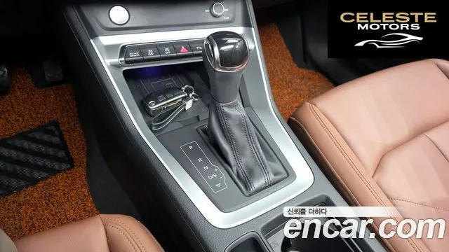 AUDI Q3 (F3) 35 TDI Sportback 2020 — photo 12 sur 32