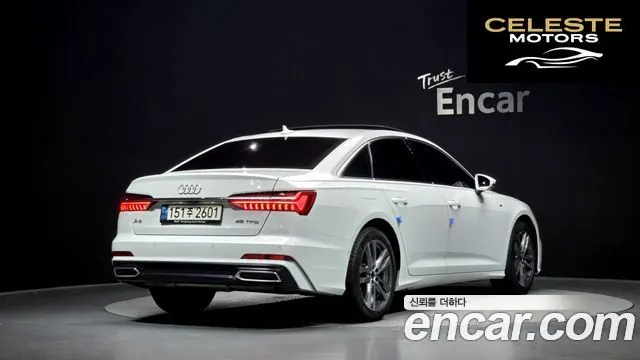 AUDI A6 (C8) 45 TFSI Premium 2022 — photo 2 sur 38