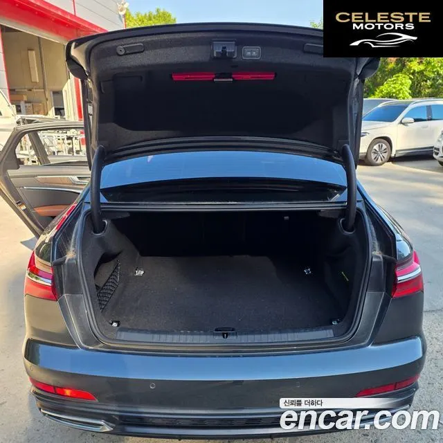 AUDI A6 (C8) 45 TFSI Premium 2023 — photo 17 sur 26