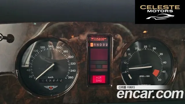 BENTLEY 6.8 1993 — photo 8 sur 20
