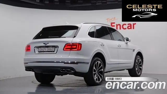BENTLEY 4.0 V8 2019 — photo 2 sur 20
