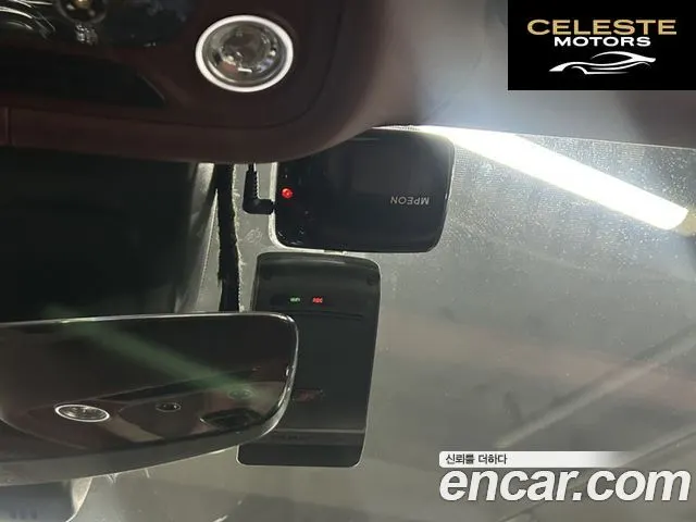 BENTLEY 4.0 V8 2020 — photo 16 sur 23