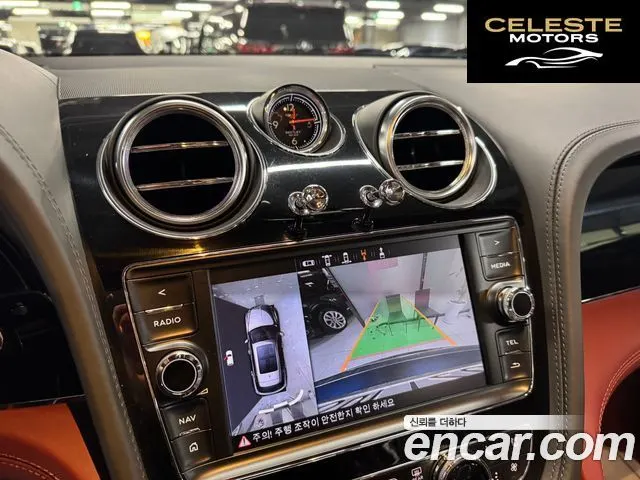 BENTLEY 4.0 V8 2020 — photo 11 sur 26