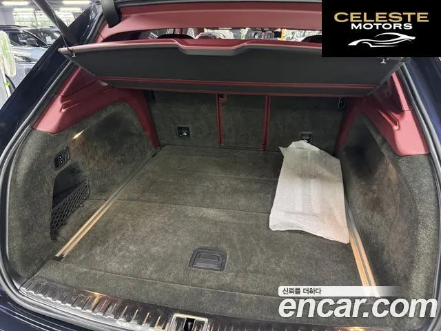 BENTLEY 4.0 V8 2020 — photo 17 sur 26