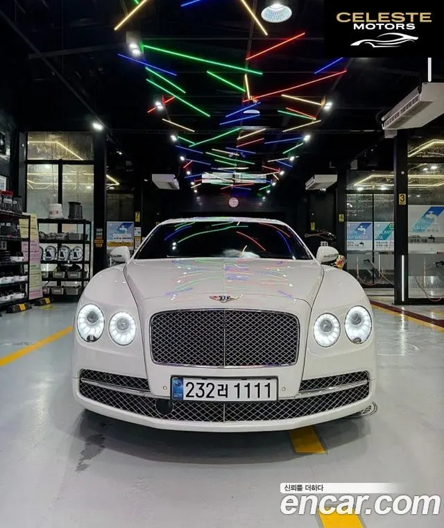 BENTLEY Flying Spur 24.0 2016 — photo 13 sur 23