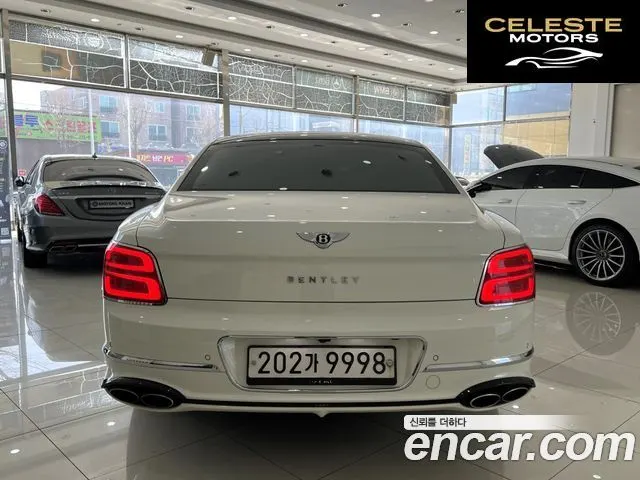 BENTLEY Flying Spur 34.0 2022 — photo 4 sur 26