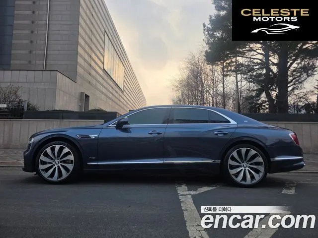 BENTLEY Flying Spur 36.0 2020 — photo 13 sur 13