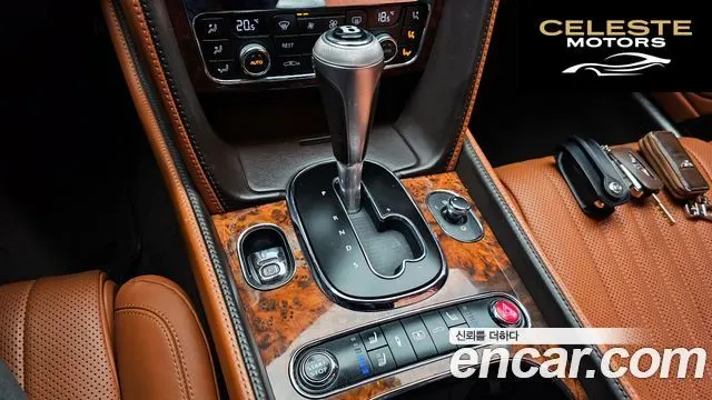 BENTLEY Flying Spur 24.0 2017 — photo 9 sur 20