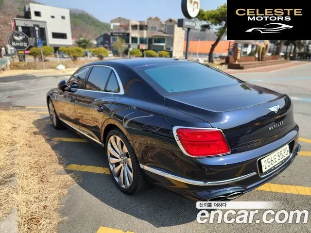 BENTLEY Flying Spur 34.0 2022 — photo 14 sur 21