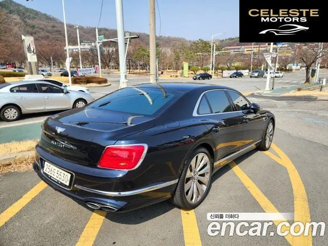 BENTLEY Flying Spur 34.0 2022 — photo 2 sur 21