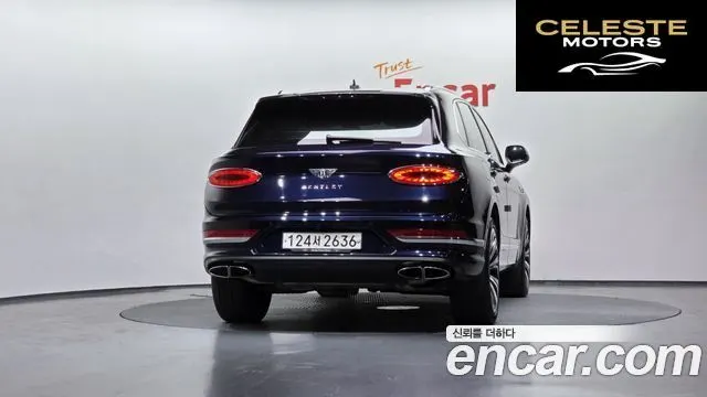 BENTLEY 4.0 V8 2023 — photo 4 sur 26