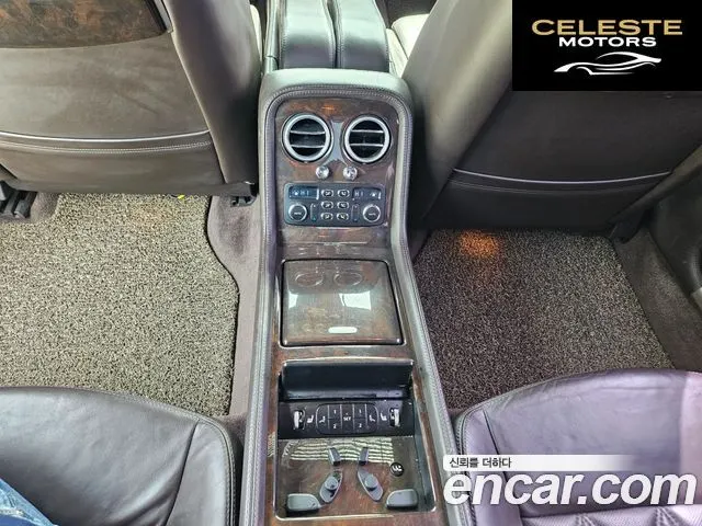 BENTLEY Flying Spur 16.0 2012 — photo 11 sur 26