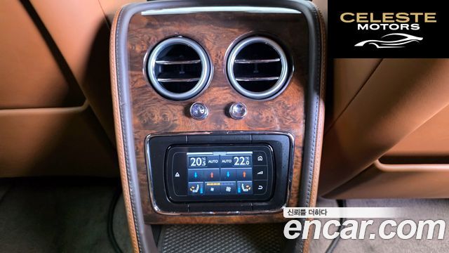 BENTLEY Flying Spur 26.0 2015 — photo 18 sur 20