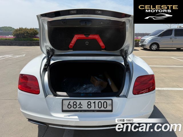 BENTLEY Continental GT 26.0 GT 2012 — photo 11 sur 26