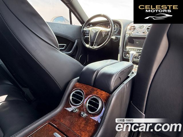BENTLEY Continental GT 26.0 GT 2012 — photo 19 sur 26
