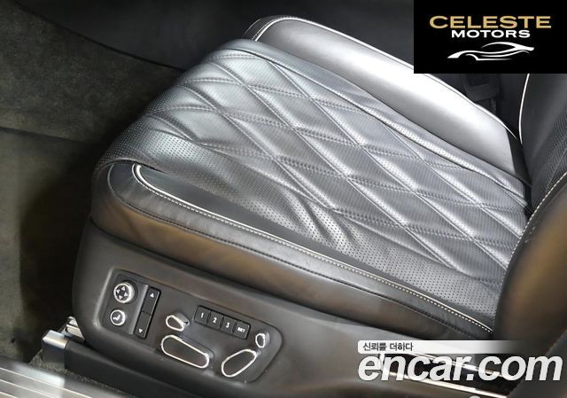 BENTLEY Flying Spur 26.0 2016 — photo 10 sur 16