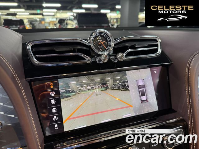 BENTLEY 4.0 V8 2021 — photo 10 sur 24