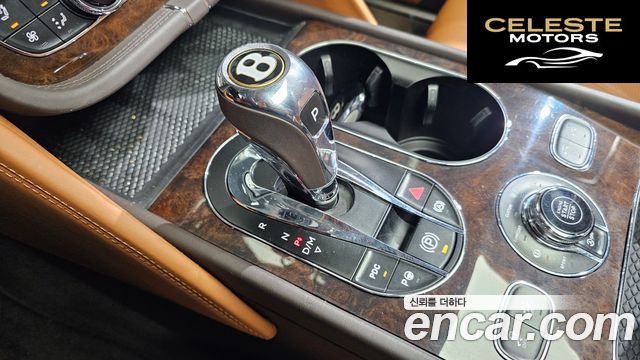 BENTLEY 4.0 V8 2019 — photo 9 sur 20