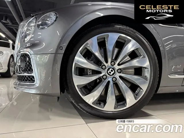 BENTLEY Flying Spur 36.0 2020 — photo 18 sur 26