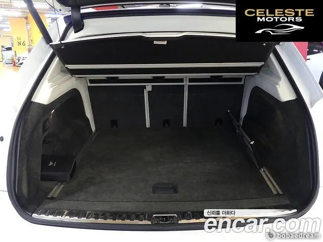 BENTLEY 4.0 V8 2022 — photo 10 sur 26