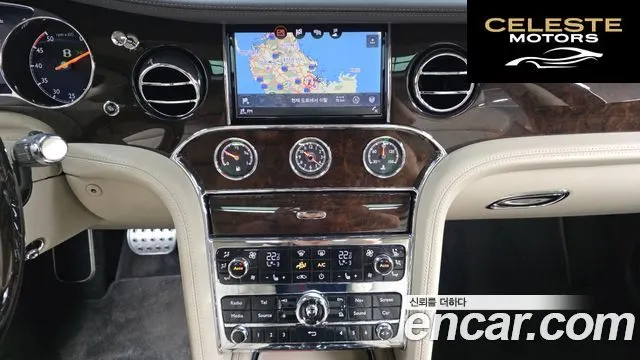BENTLEY 6.8 2018 — photo 19 sur 34