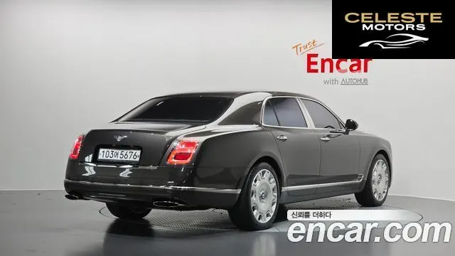 BENTLEY 6.8 2018 — photo 2 sur 34