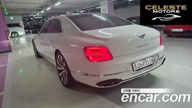 BENTLEY Flying Spur 34.0 2022 — photo 5 sur 26
